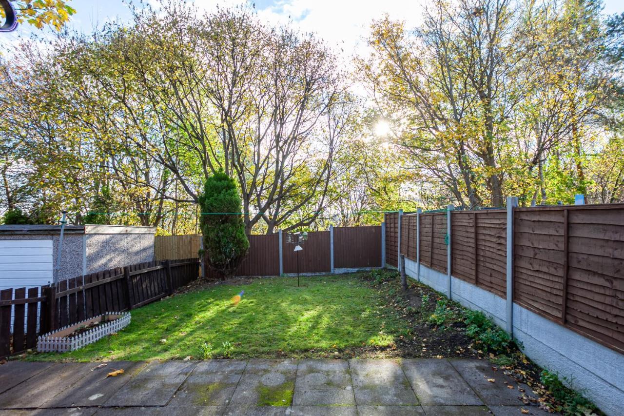 Spacious House In - Great Location! Apartment *